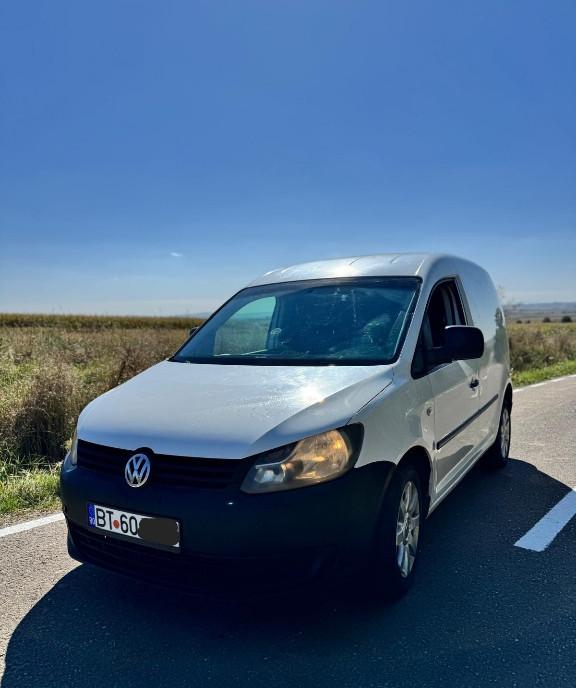 VW CADDY 2011 1 6TDI 4 000 eur