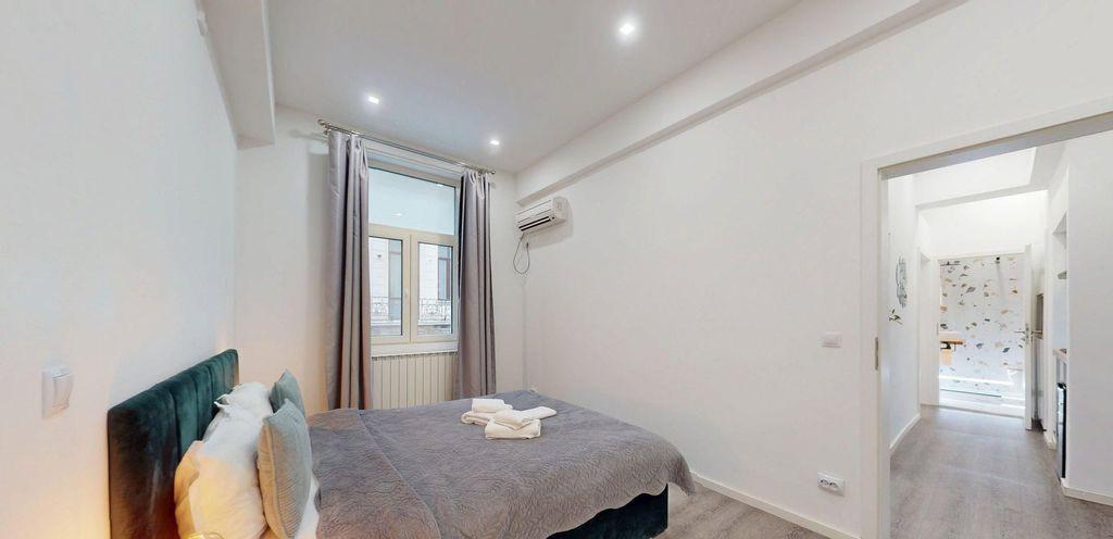 Centrul Istoric 2 camere in regim hotelier/pe profit