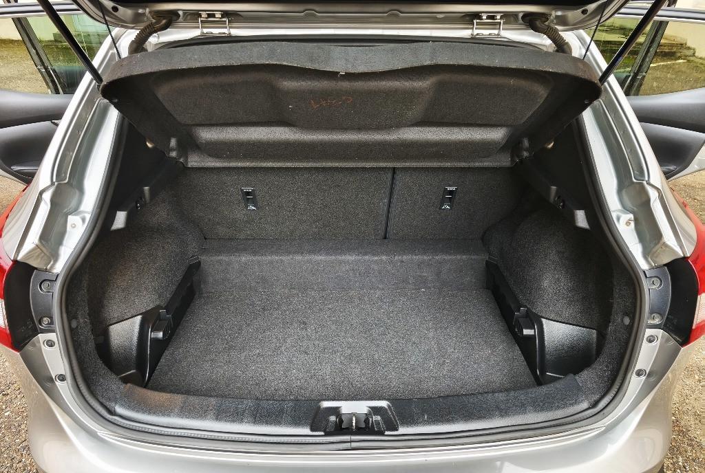 Nissan Qashqai 4X2 Motor 1 2DIG-T 115CP Automata CVT 2016 Euro 6 10 490 eur