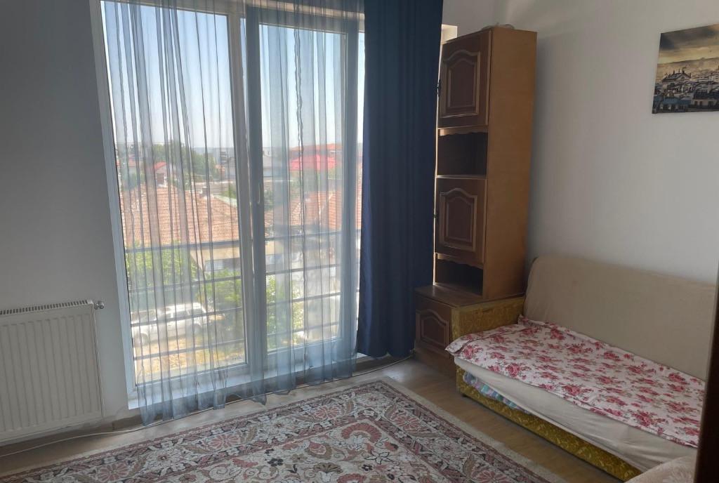 Vand apartament 3 camere cartier bulgaria cluj napoca