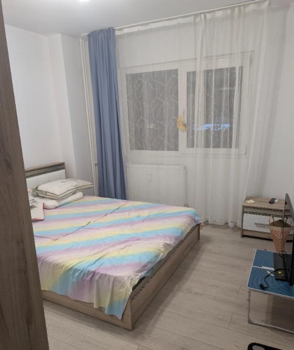 Proprietar 3 Camere Reabilitat Termic Mosilor/Carol I