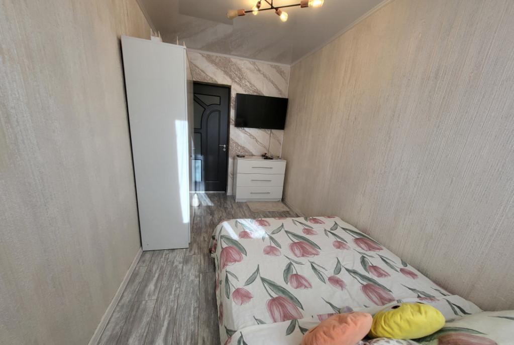 Apartament 2 camere etaj 2 modern zona 9 Mai