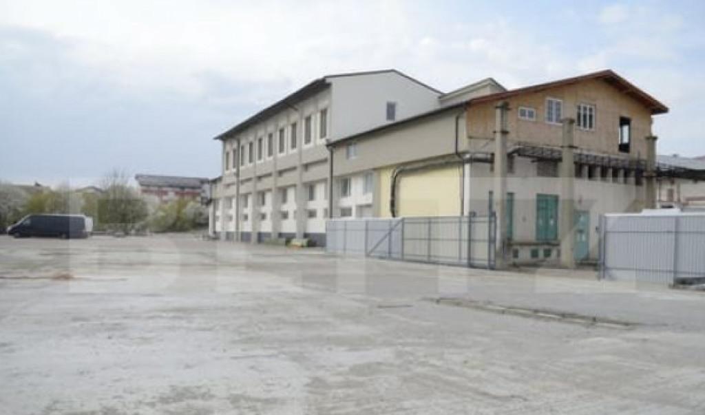 Apartament 4 camere 77 18 mp zona Ciucului