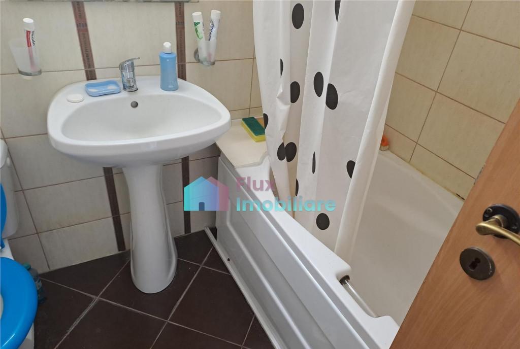 Apartament 2 camere decomandate Zamca