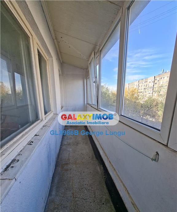 Apartament 2 camere decomandat I metrou Titan