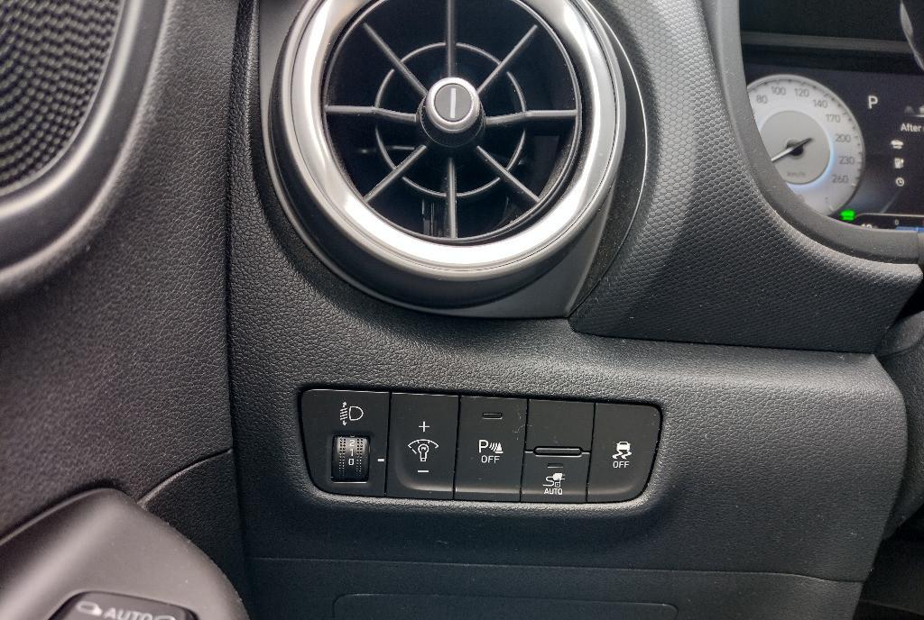 Hyundai KONA Electric 204 CP Highway Navi mare - Baterie 64 KW 20 500 eur