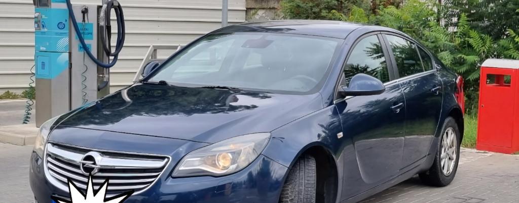Opel Insignia limuzina 6 500 eur