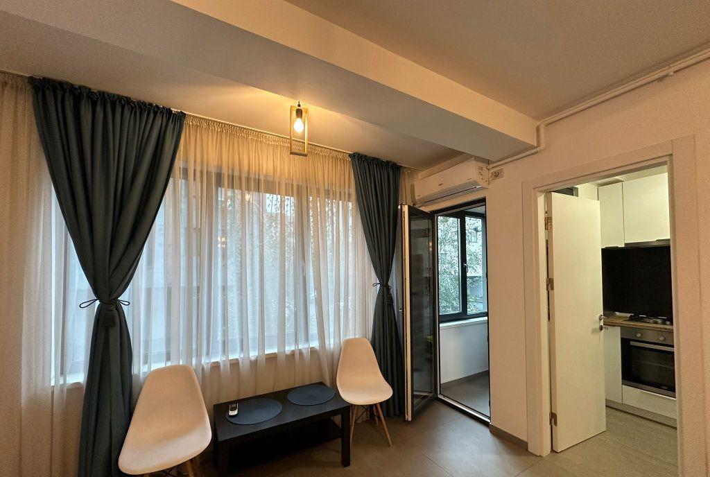 Garsoniera Cavar Brancoveanu