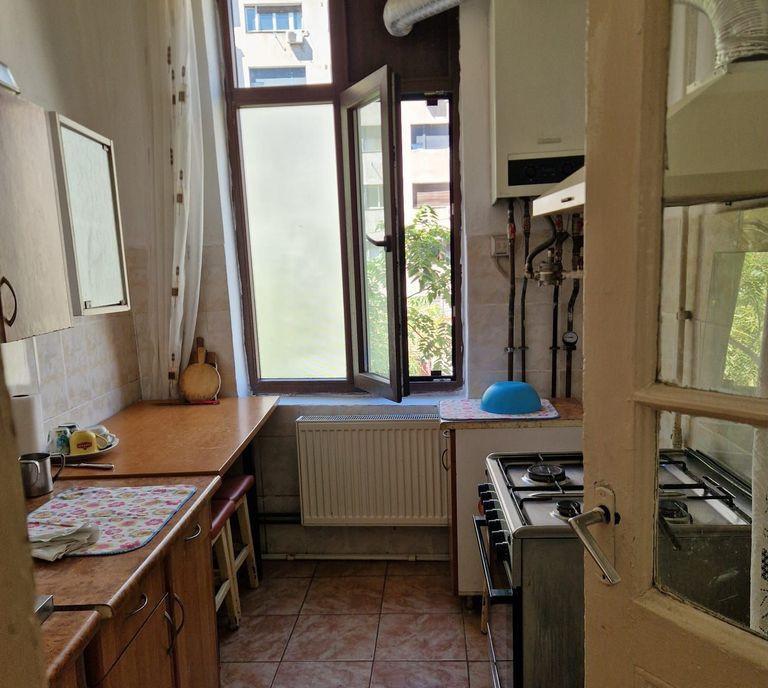 Metrou Universitate etaj 1 Ultracentral 3 camere