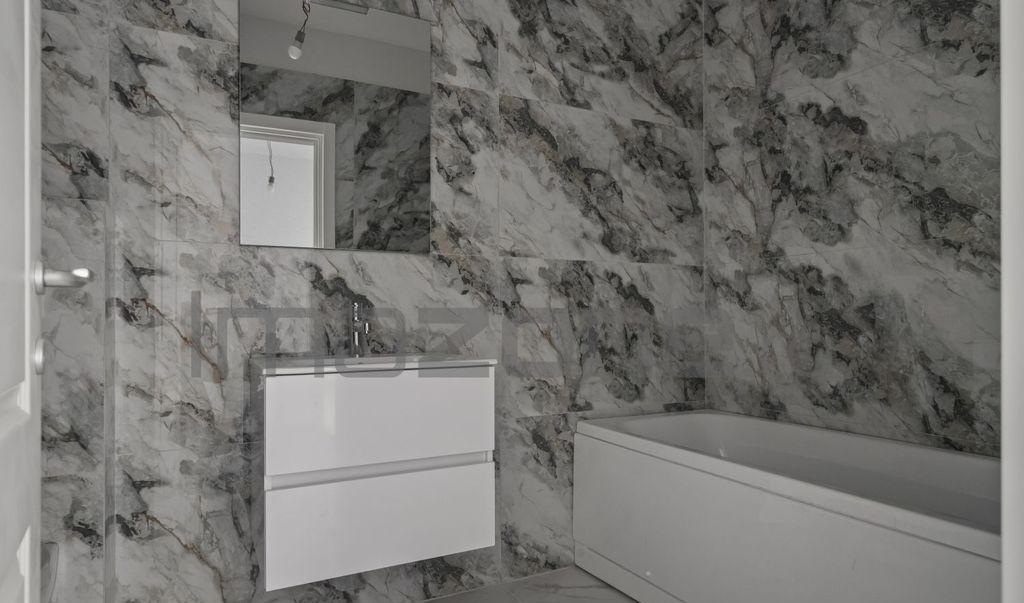 2 camere 56 6mp 20 4 mp terasa metrou la 5 minute Com