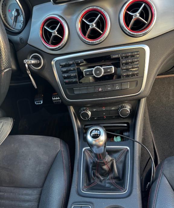 Mercedes CLA 200 2014 10 000 eur