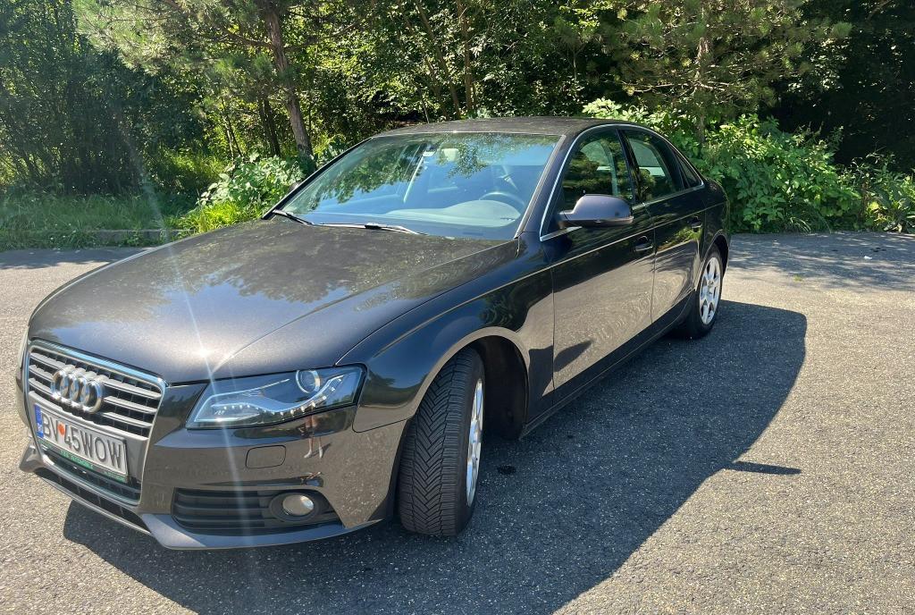 Audi A4 B8 2010 5 600 eur