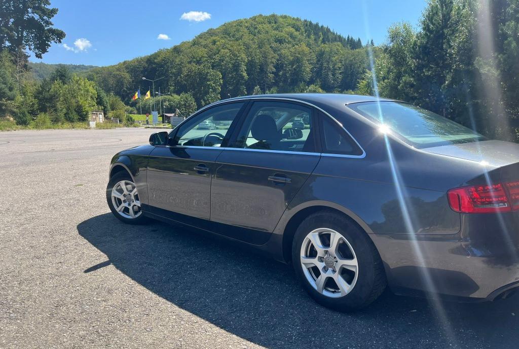 Audi A4 B8 2010 5 600 eur