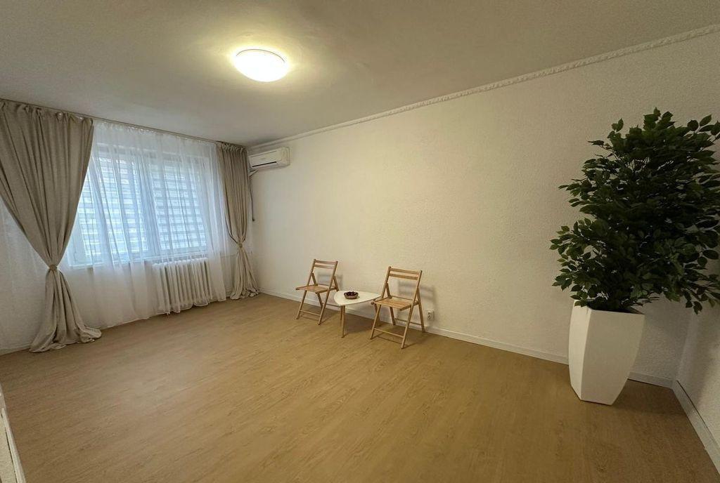 Apartament 2 camere decomandat an 1981 Sos Berceni spit