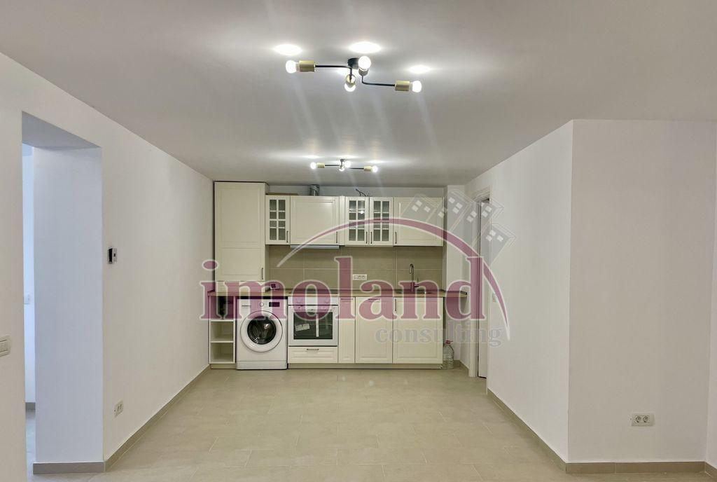 Prima inchiriere casa 110 mp 180 mp curte Aviatiei/H