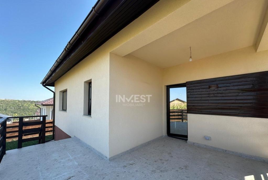 Casa de vanzare 4 camere in Valea Lupului Iasi