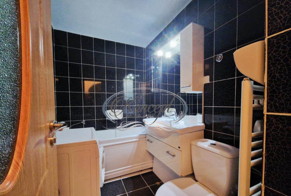 Apartament modern cu balcon si parcare in zona Spital Recupe