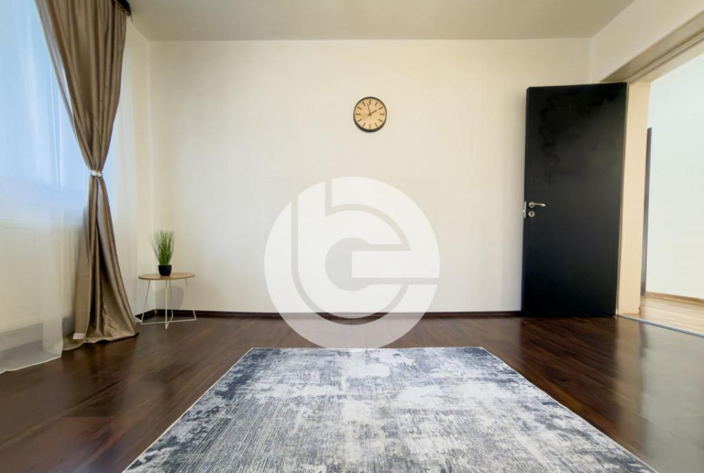 Apartament cu potential 3 camere Zona M Viteazu
