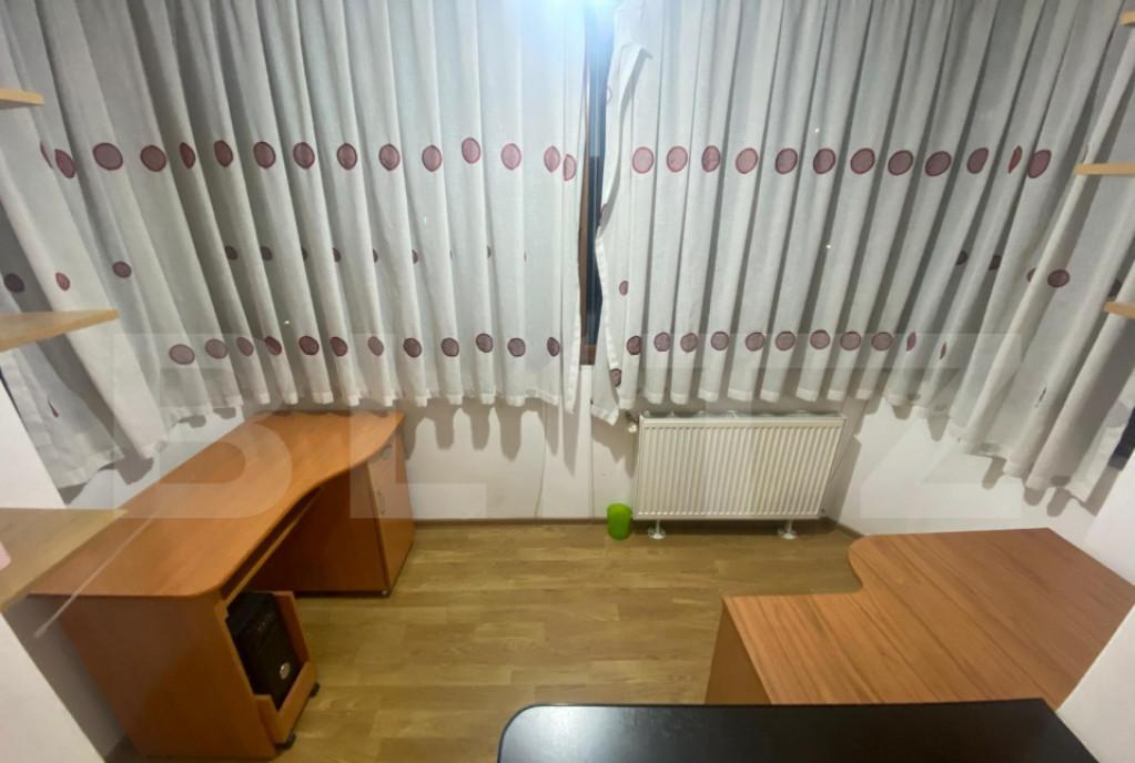 Apartament 3 camere 74 mp 2 balcoane eta intermediar la