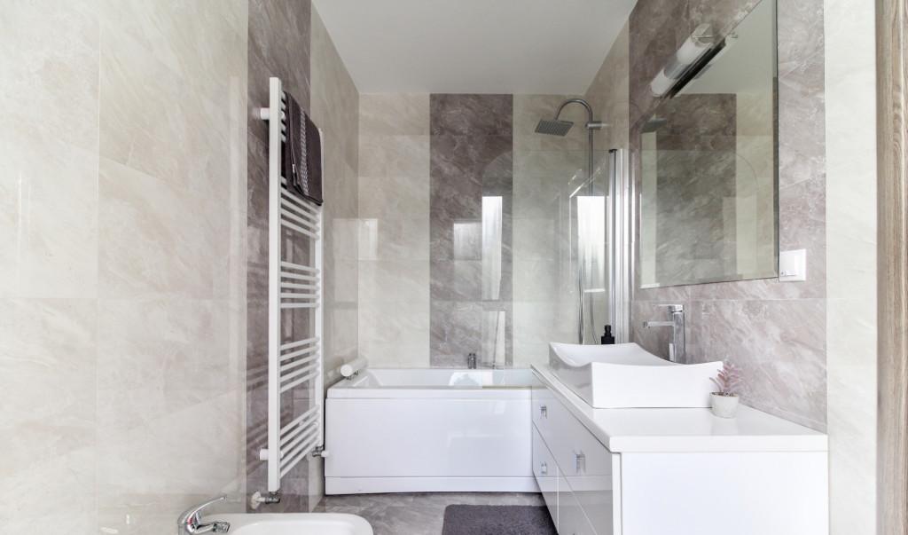 Casa la cheie cu 5 camere si 4 bai 200 mp aproape de lidl