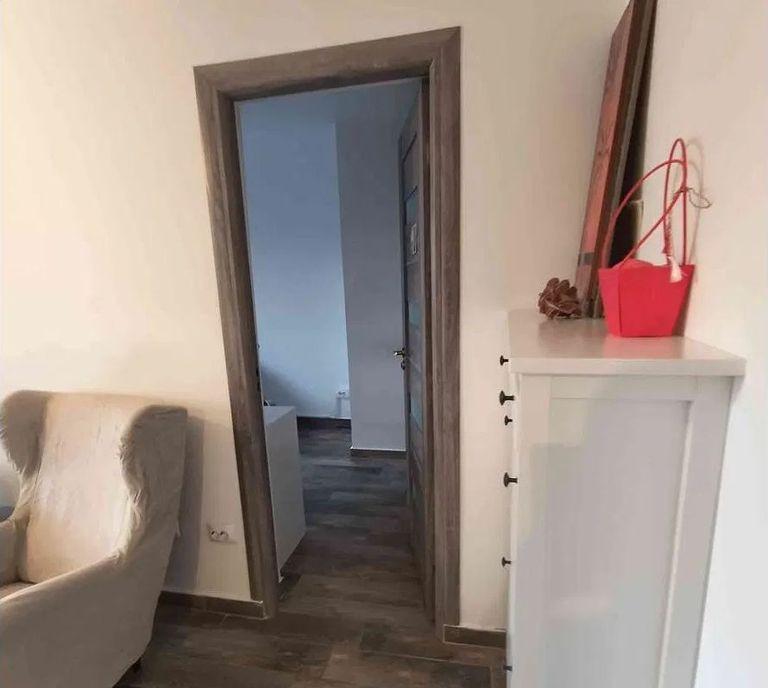 4 Camere Decomandat Etaj 3/10 Metrou 1 Decembrie la 5