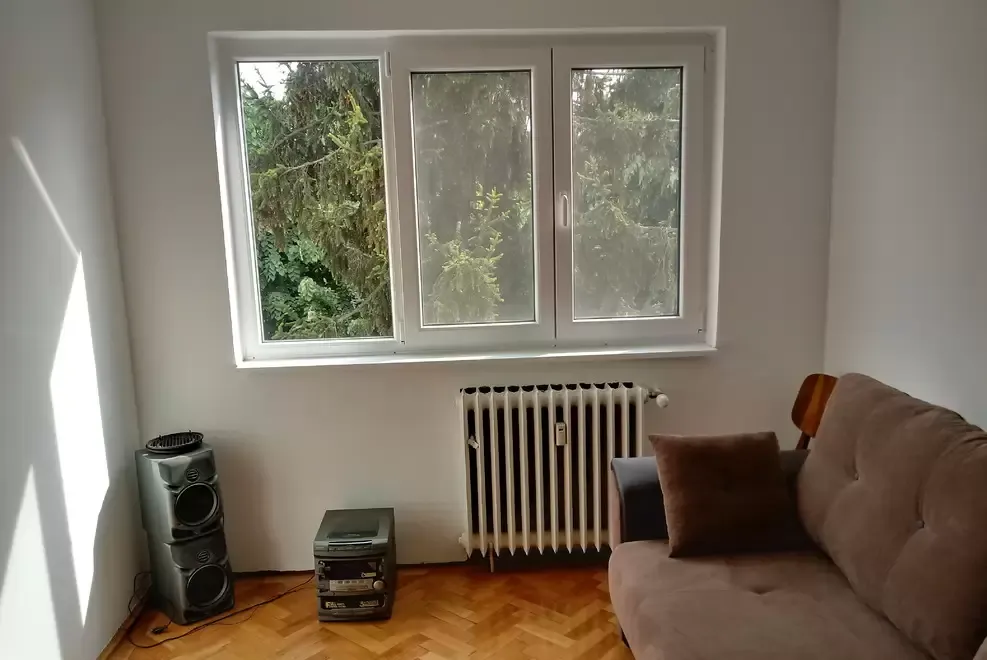 Vand apartament 2 confort 1 zona Nord Catinei