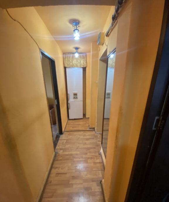 Apartament 3 camere decomandat etaj 4/4 Bld Racoteanu Fili