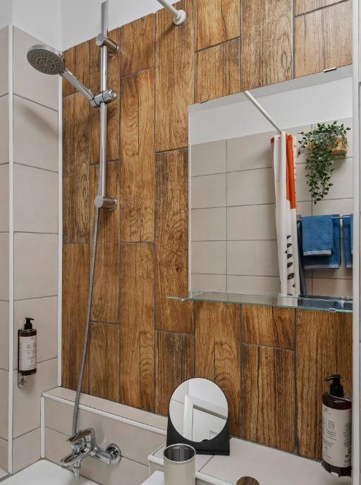 Proprietar Garsoniera Victoriei Titulescu cu certificat turistic