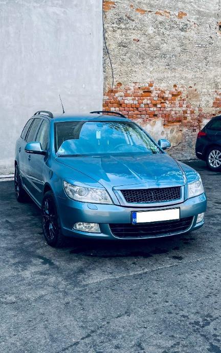 Skoda Octavia 2 2 0 TDI 235 000 km 3590 euro Pret negociabil 3 590 eur