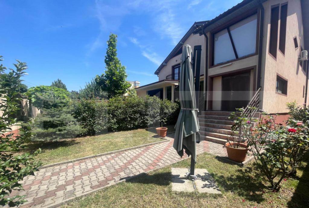 Apartament 151 mp utili curte zona Lapus Arges