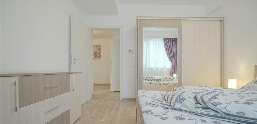 Proprietate rafinata cu accente moderne Central Brasov