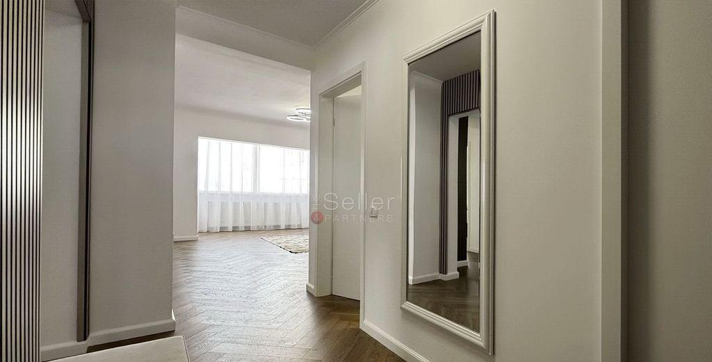 Prima Inchiriere Suprafata Generoasa