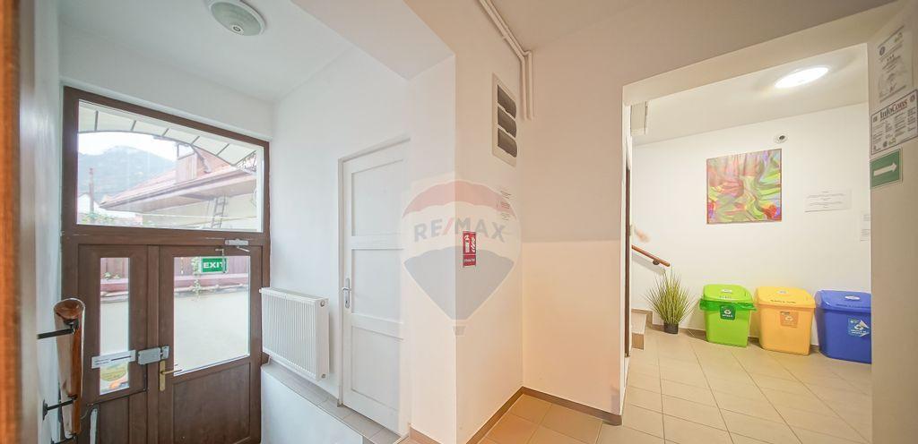 Casa cu 5 studiouri independente terasa rooftop vedere