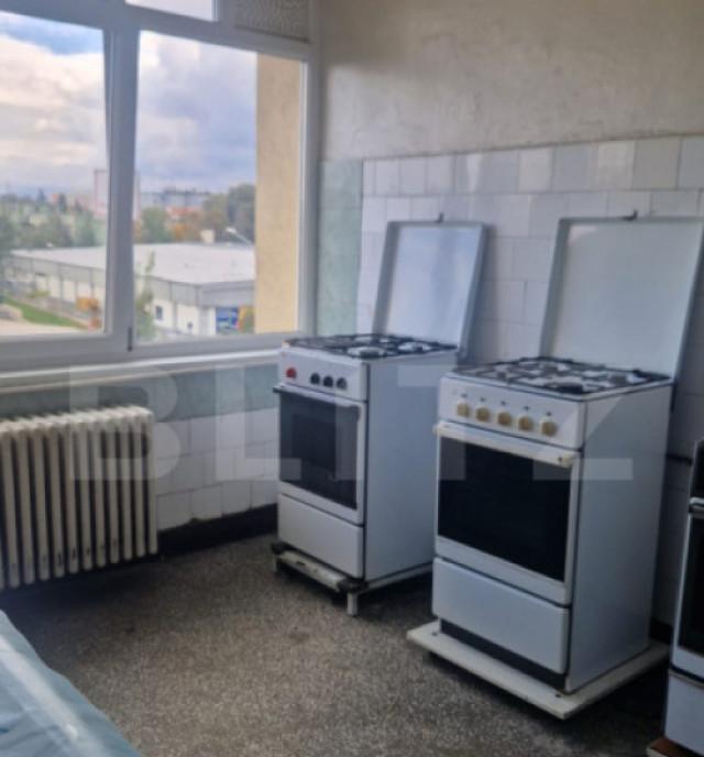 Camera de camin de vanzare mobilata in zona Tractorul