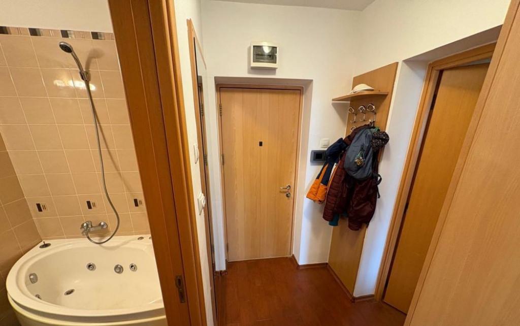 Garsoniera / Calea Calarasilor / metrou Piata Muncii