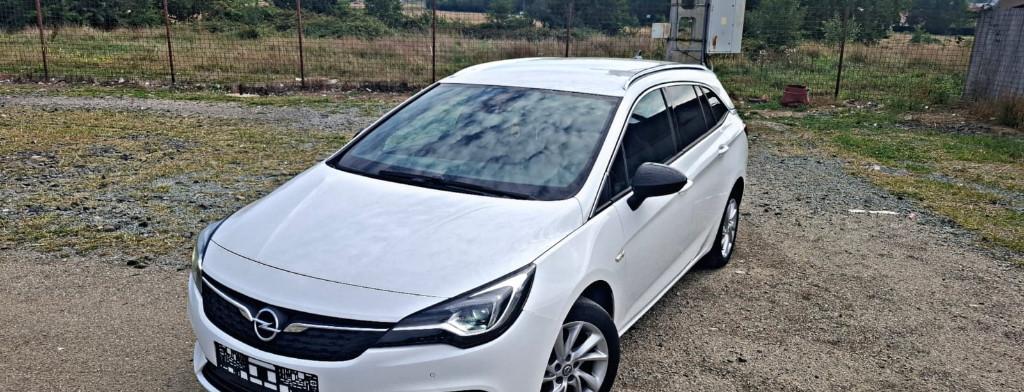 Opel Astra 2021 Full Option 8 999 eur