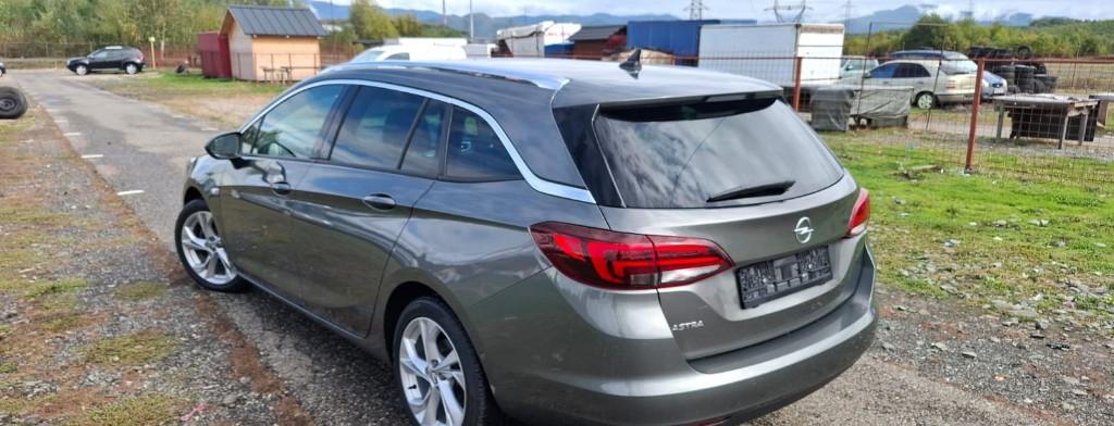 Opel Astra K - 2019 Automat 9 499 eur