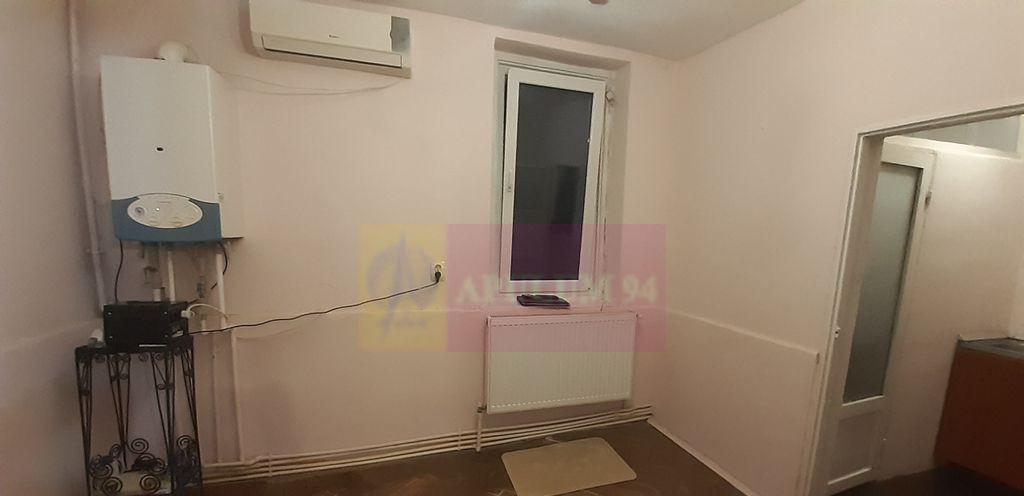 Casa in Ultracentralul Bucurestiului la pret mic cas