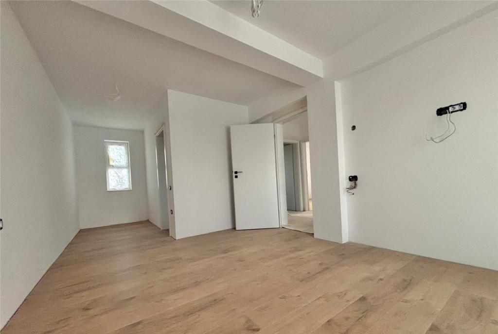 Descopera eleganta unui nou inceput Casa la cheie in Nova R