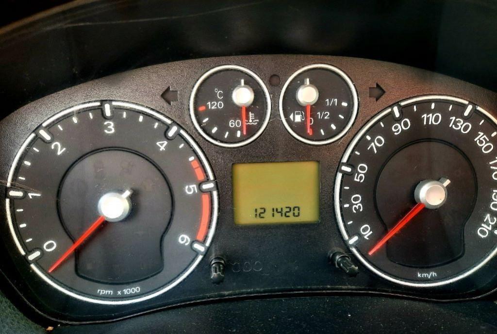 Ford Fiesta 1 4 2008 Aer Conditionat 1 950 eur