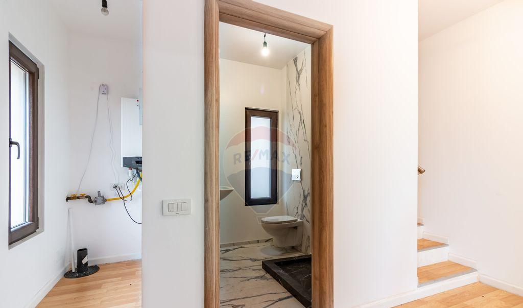 Casa / Vila cu 5 camere de vanzare Tunari Dimieni