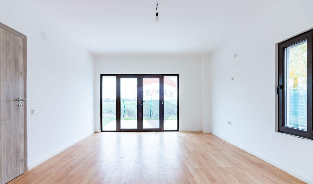 Casa / Vila cu 5 camere de vanzare Tunari Dimieni