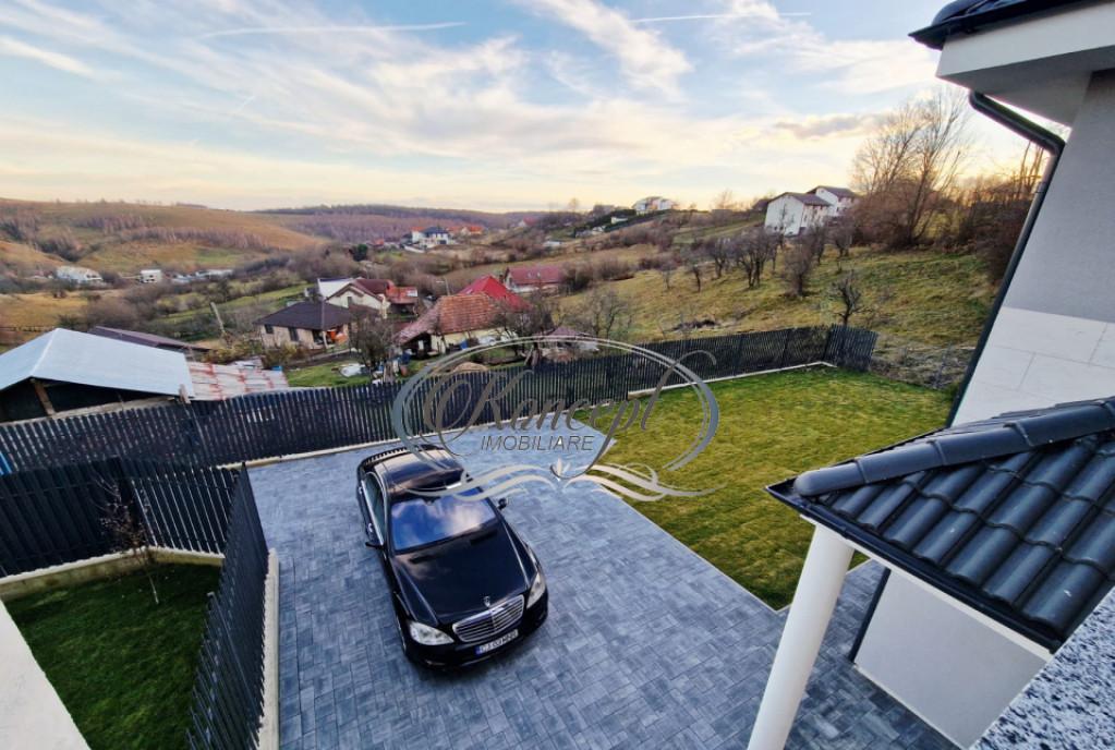 Casa deosebita cu garaj in Feleacu