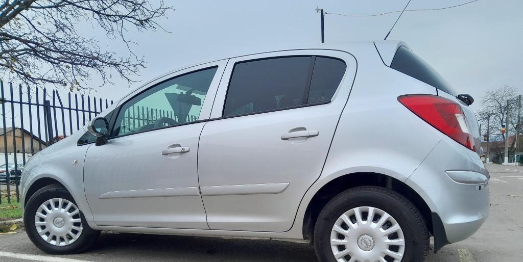 Opel Corsa Impecabila 3 000 eur