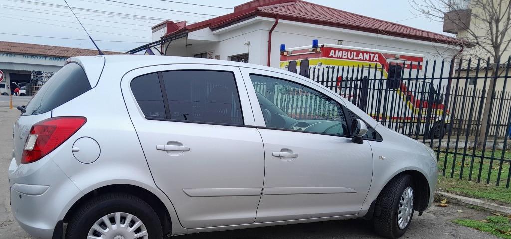 Opel Corsa Impecabila 3 000 eur