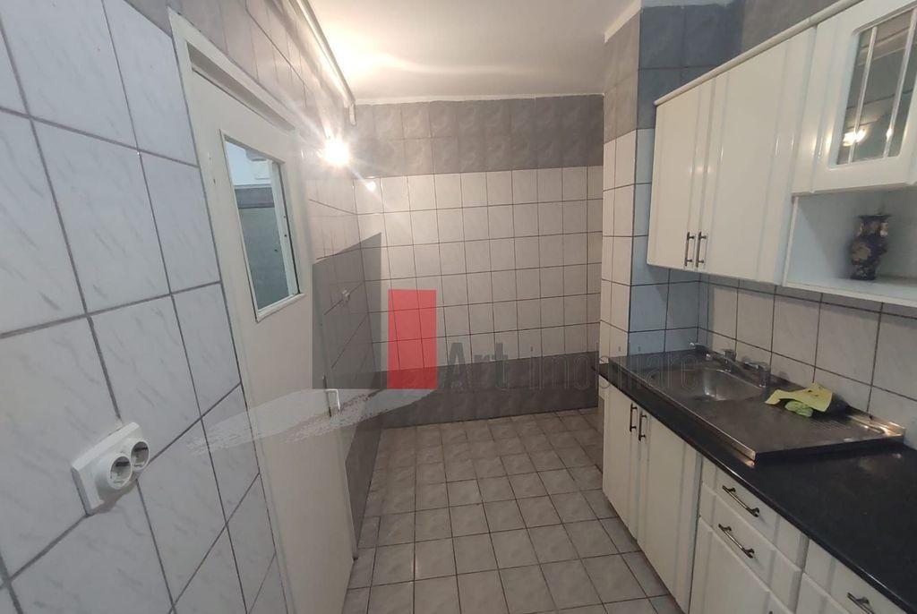 Vanzare apartament decomandat 3 camere cu centrala St
