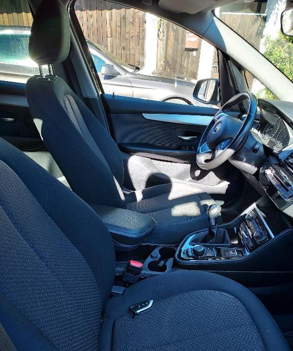 BMW Seria 2 216d Gran Tourer Sport Line 2016 209 000 km 9 500 eur