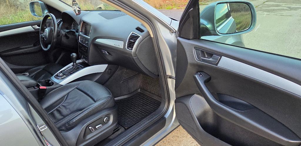 Audi Q5 2012 Euro 5 Quattro full-options impecabil 10 900 eur