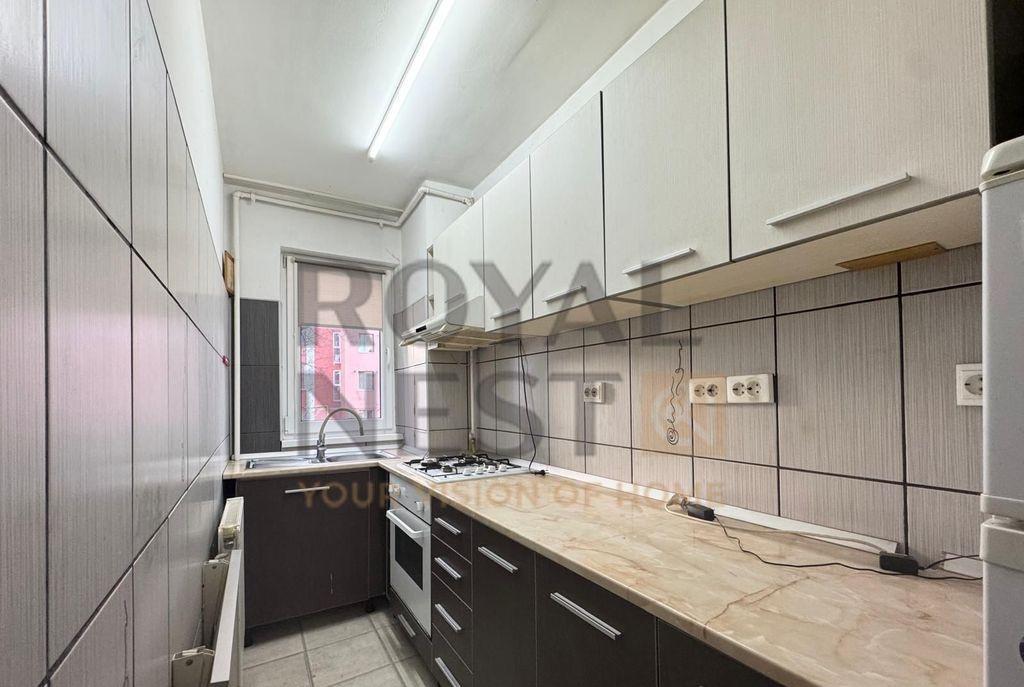 De inchiriat apartament 2 camere in zona Florilor