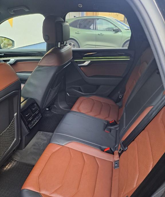 Volkswagen Taureg R-Line 3 0 V6 TDI 4 Motion-Automata rdquo 36 000 eur